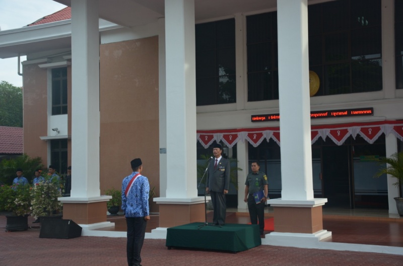 KETUA PENGADILAN TINGGI BANDA ACEH MENJADI PEMBINA UPACARA KEMERDEKAAN REPUBLIK INDONESIA KE 74