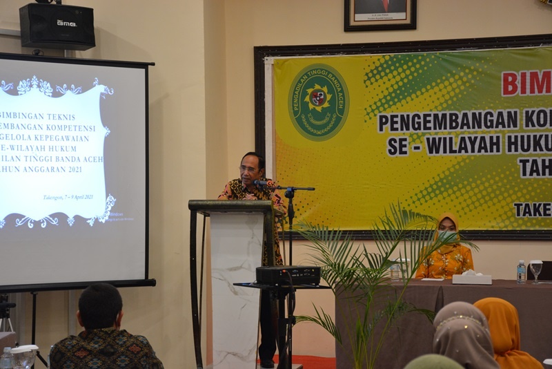 KPT BANDA ACEH MEMBUKA BIMTEK PENGELOLA KEPEGAWAIAN SE-WILAYAH HUKUM PENGADILAN TINGGI BANDA ACEH
