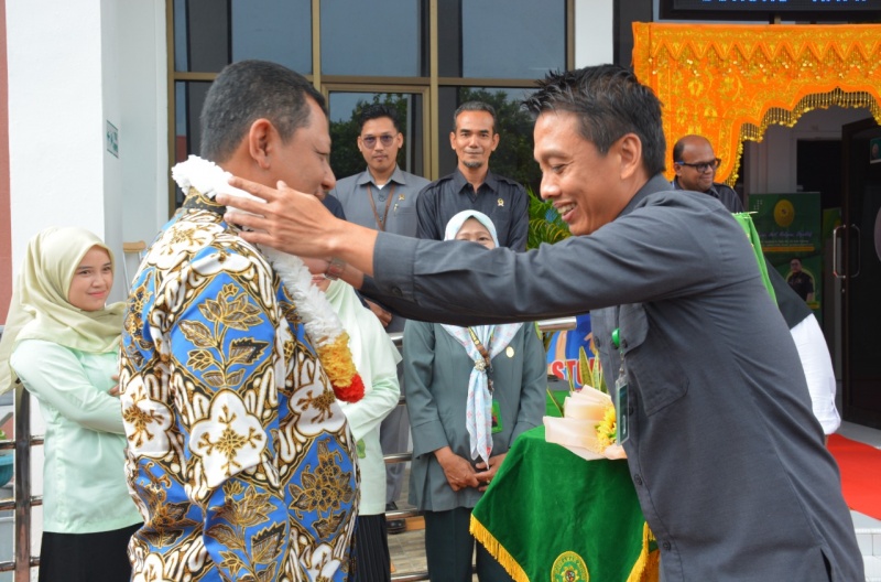 DIRJEN BADILUM SAMPAIKAN PEMBINAAN PADA PN SABANG