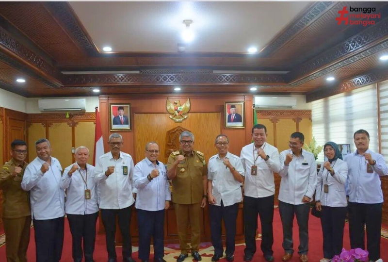 SILATURAHMI KPT BANDA ACEH DAN ROMBONGAN KE PJ. GUBERNUR ACEH