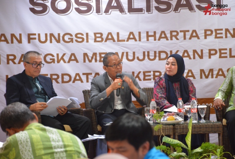 SERAH TERIMA SERTIFIKAT TANAH KANWIL BPN ACEH DNEGAN PT BANDA ACEH
