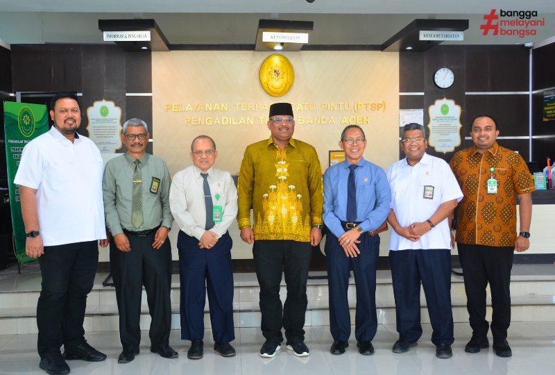 KETUA PENGADILAN TINGGI BANDA ACEH SAMBUT KUNJUNGAN PENJABAT GUBERNUR Dr. H. SAFRIZAL ZA, M.Si