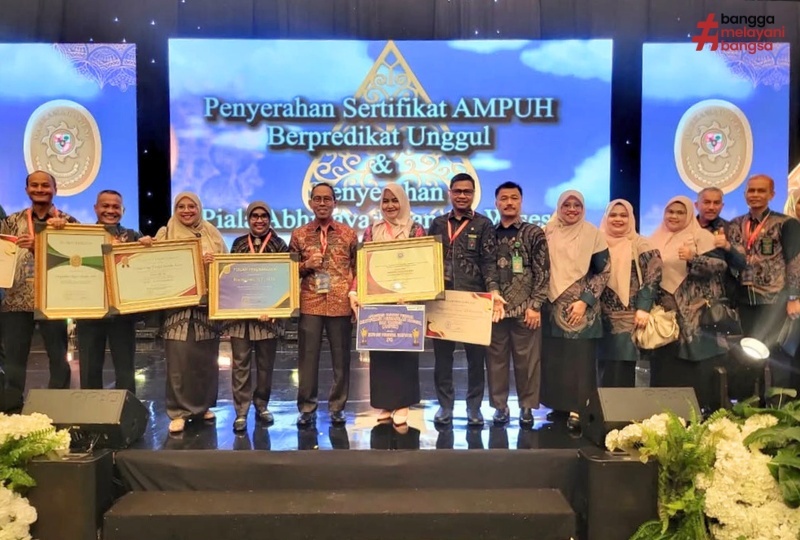 PENGADILAN TINGGI BANDA ACEH RAIH 2 PENGHARGAAN BERGENGSI DARI BADILUM