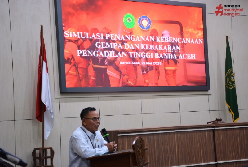 SIMULASI PENANGANAN KEBENCANAAN GEMPA DAN KEBAKARAN, MEMBANGUN BUDAYA SADAR BENCANA