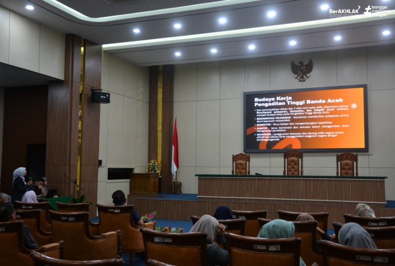 KUATKAN INTEGRITAS DAN KINERJA MELALUI SOSIALISASI BUDAYA KERJA DAN POHON KINERJA