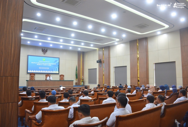 TINGKATKAN KUALITAS LAYANAN DAN INTEGRITAS, PENGADILAN TINGGI BANDA ACEH GELAR RANGKAIAN SOSIALISASI INTERNAL