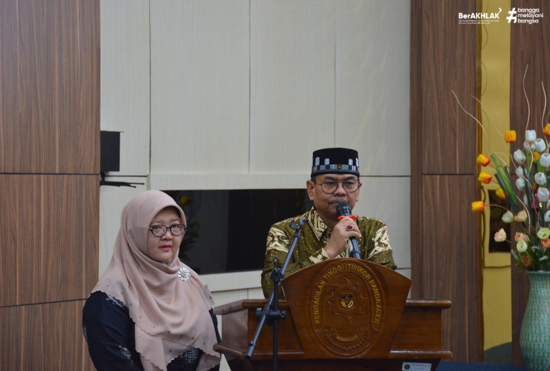 PENGANTAR ALIH TUGAS DAN PURNABAKTI HAKIM TINGGI SERTA PEJABAT KEPANITERAAN PENGADILAN TINGGI BANDA ACEH