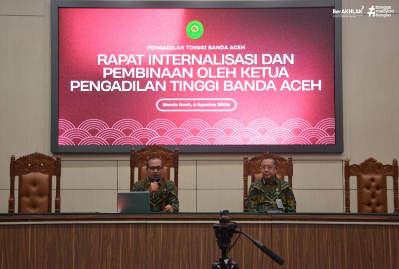 PEMBINAAN PERDANA, KETUA PENGADILAN TINGGI BANDA ACEH SAPA JAJARAN PENGADILAN NEGERI SE-ACEH SECARA DARING