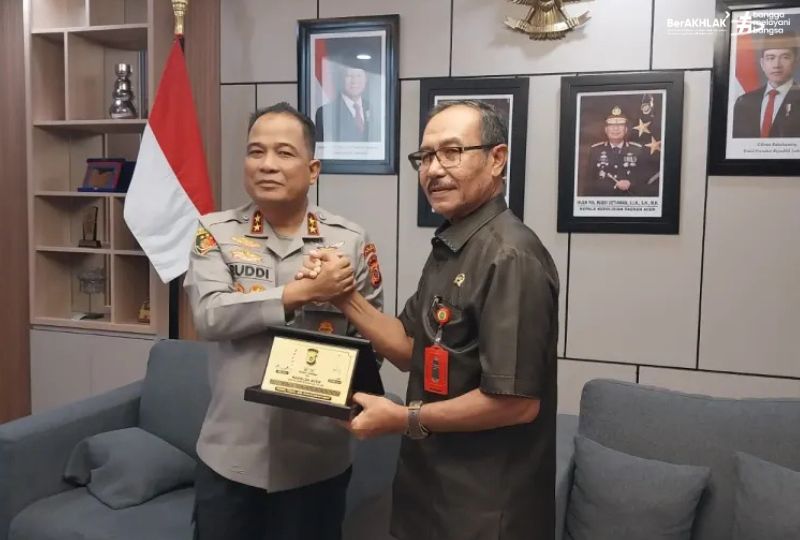KPT TEMUI KAPOLDA ACEH; SALING TUKAR PIKIRAN PENEGAKAN HUKUM NARKOBA DAN PENERAPAN E-BERPADU